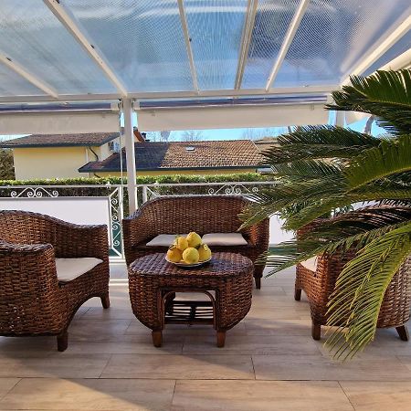 Tra Forte Dei Marmi E Marina Di Massa - Il Melograno Εξωτερικό φωτογραφία